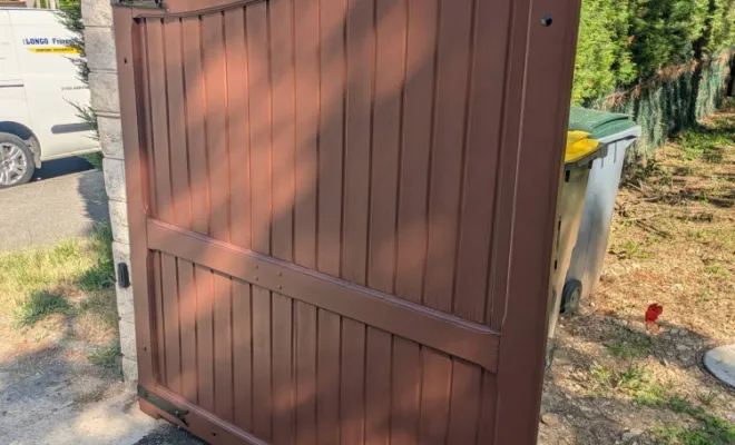 Rénovation portail en bois Ambérieu-en-Bugey
